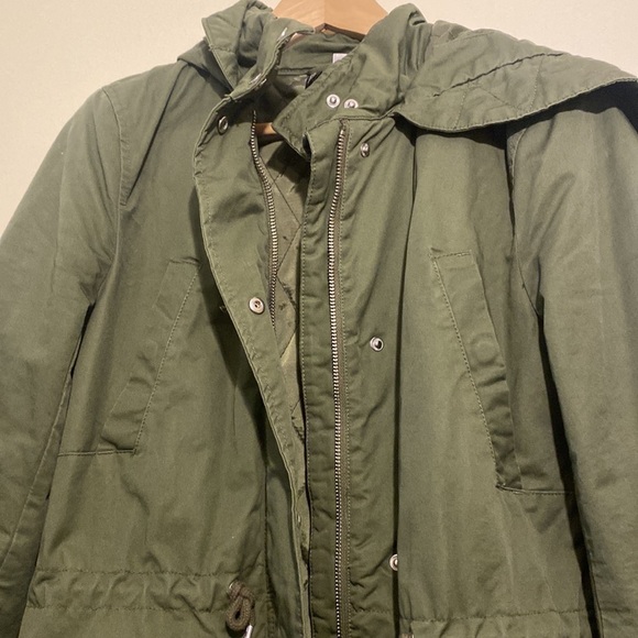 H&M green parka jacket . Size Xs. Worn only once. Very good condition. - Picture 5 of 15